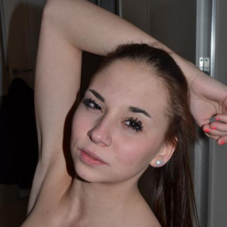 Seductive Toronto Escort for Night Dating