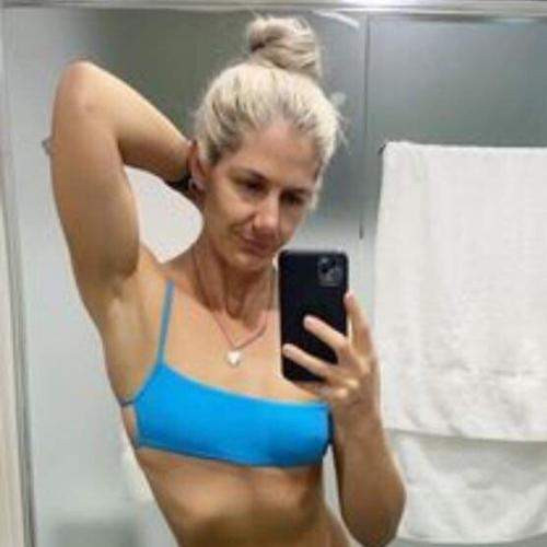 Hookup Toronto with playful energy tonight